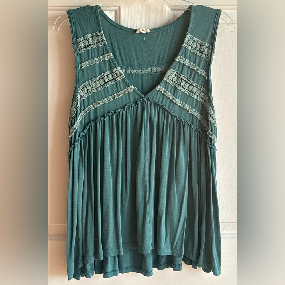 Women’s Size Large POL brand Teal Sleeveless Lace Trim Babydoll Top